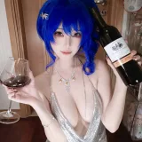 蜜汁猫裘《碧蓝航线 圣路易斯礼服自拍》写真图集 16P+1V｜在线预览与图包下载