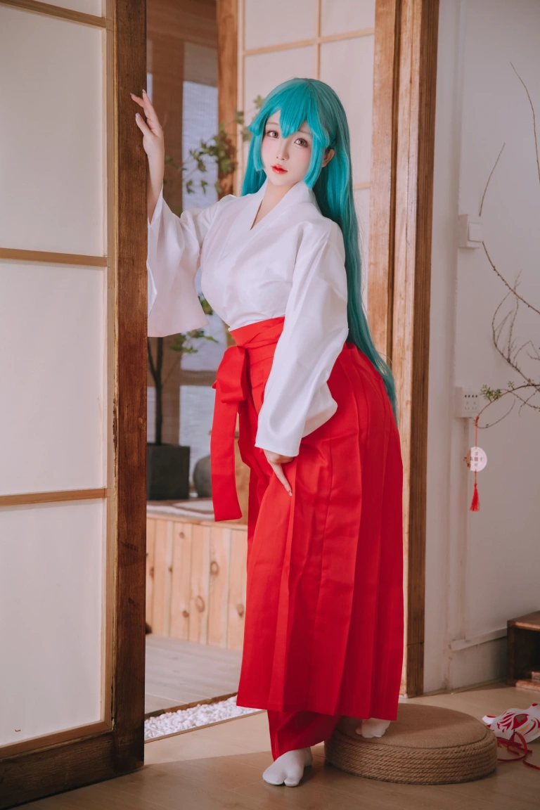 日奈娇(椎名莜)《玛吉雅碧蓝》写真图集 35P｜在线预览与图包下载