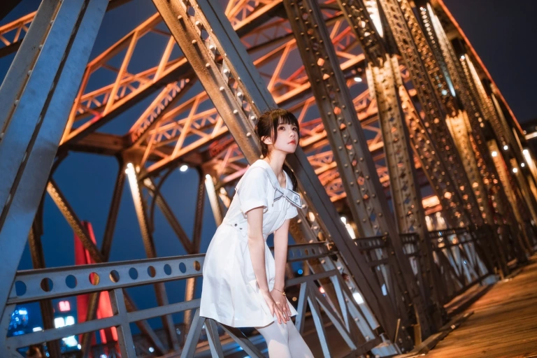 桜桃喵《离光》写真图集 12P｜在线预览与图包下载