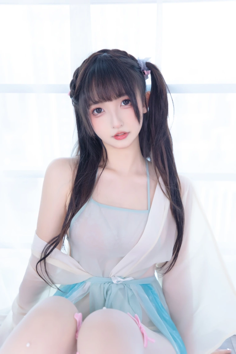 神楽坂真冬《第四季 序号23：《醉梦星河》》写真图集 75P｜在线预览与图包下载