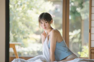 念雪《夏天日记》写真图集 27P｜在线预览与图包下载