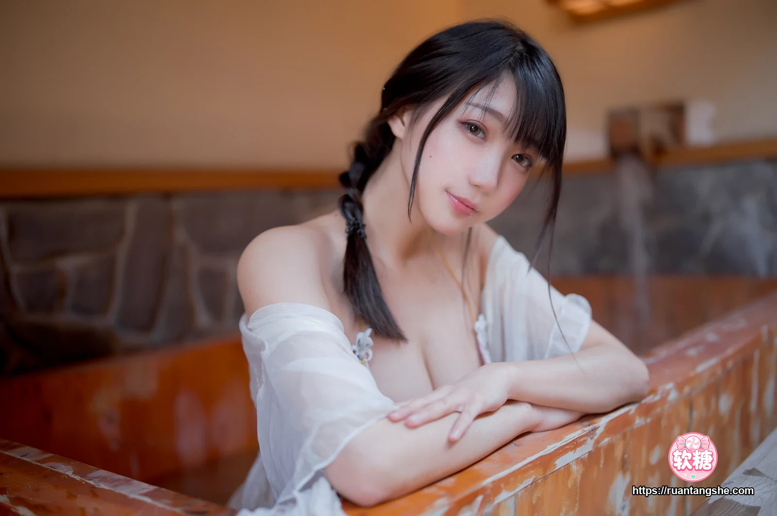 周叽是可爱兔兔 周叽是可爱兔兔 NO.11 - 温泉女友