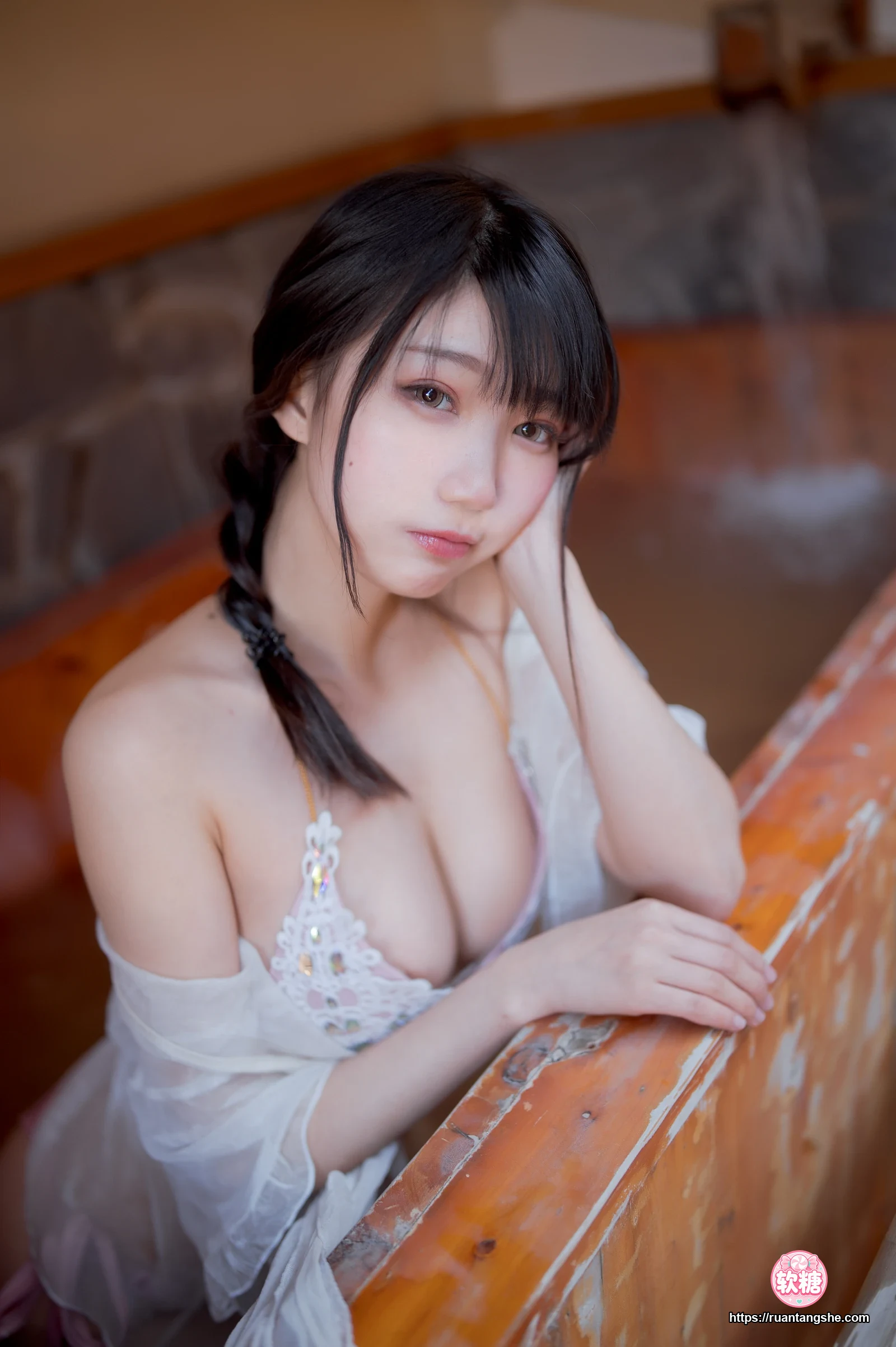 周叽是可爱兔兔 周叽是可爱兔兔 NO.11 - 温泉女友