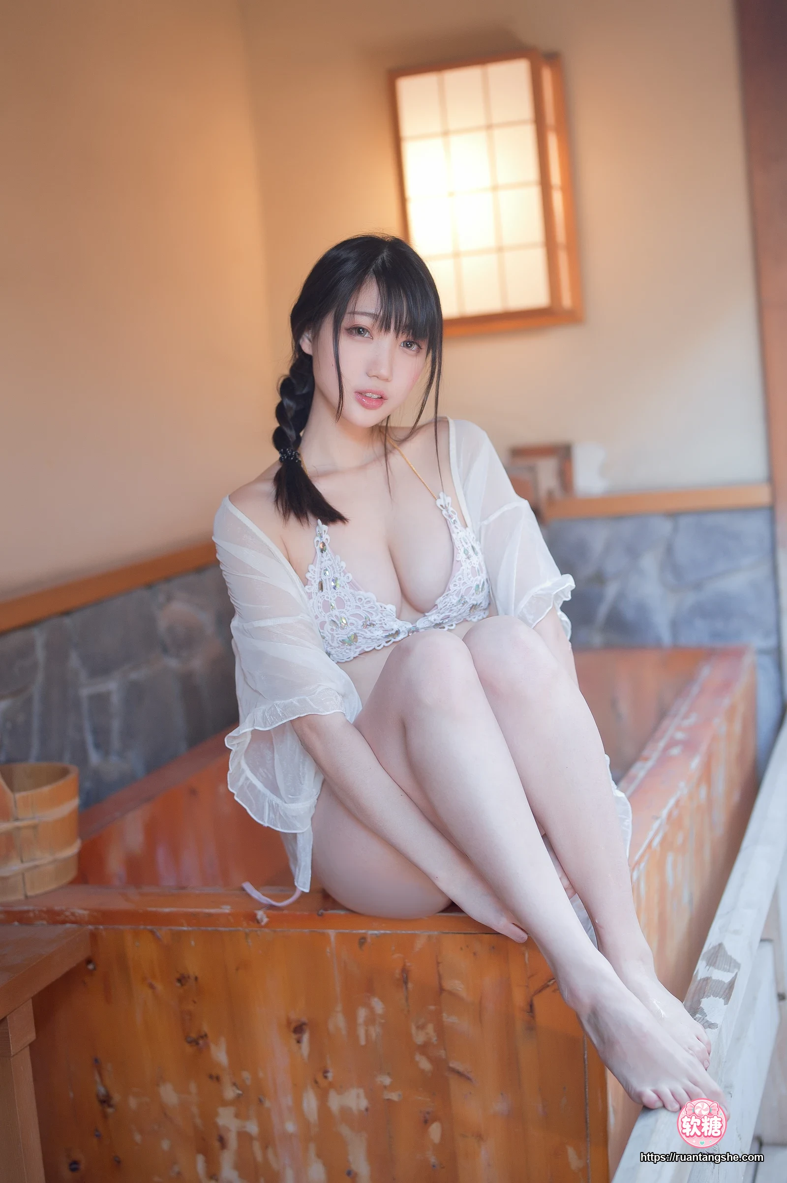周叽是可爱兔兔 周叽是可爱兔兔 NO.11 - 温泉女友