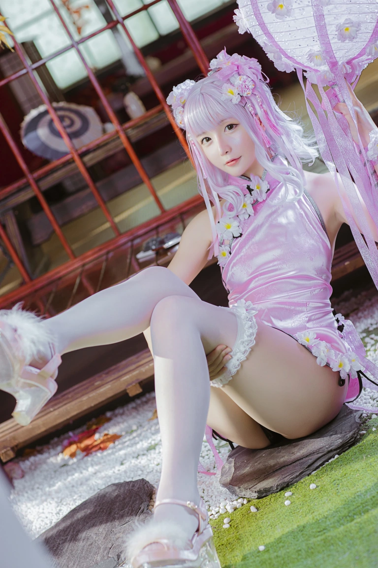 星之迟迟《《花鸟风月》 花与旗袍 粉》写真图集 20P｜在线预览与图包下载