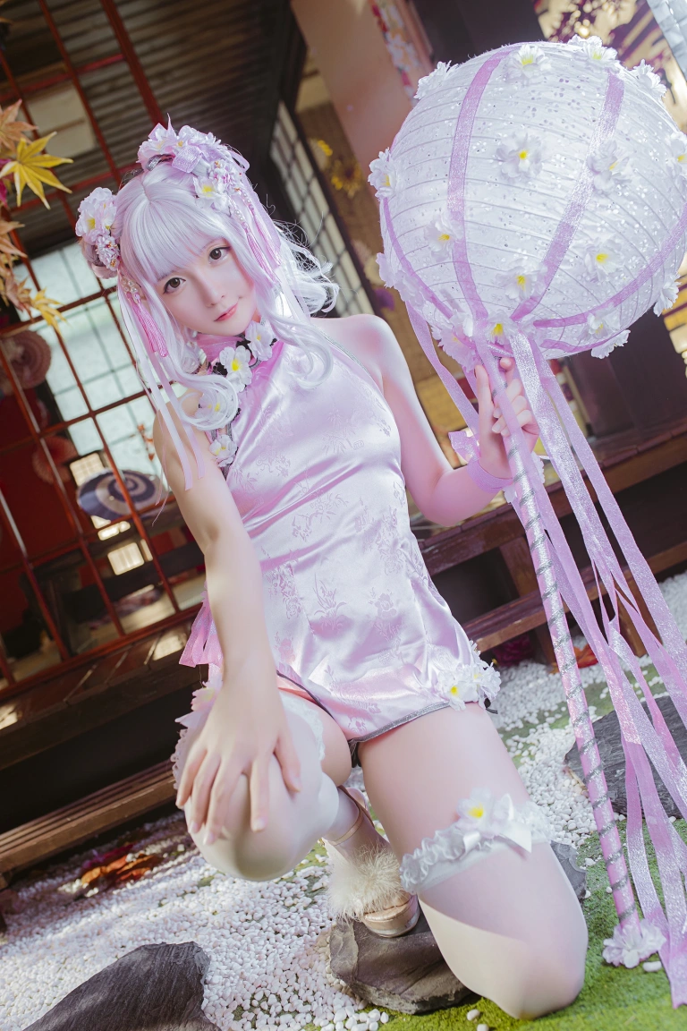星之迟迟《《花鸟风月》 花与旗袍 粉》写真图集 20P｜在线预览与图包下载