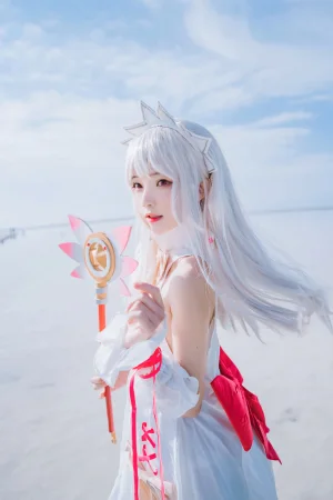 桜桃喵《伊莉雅》写真图集 27P｜在线预览与图包下载