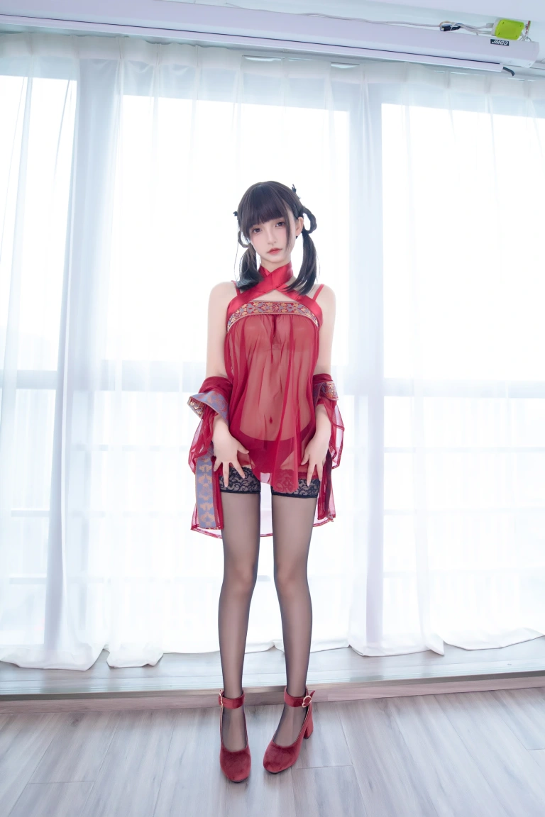 神楽坂真冬《第四季 序号34：《唐宫魅影》》写真图集 75P｜在线预览与图包下载