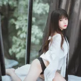 桜桃喵《狼来了01》写真图集 72P｜在线预览与图包下载
