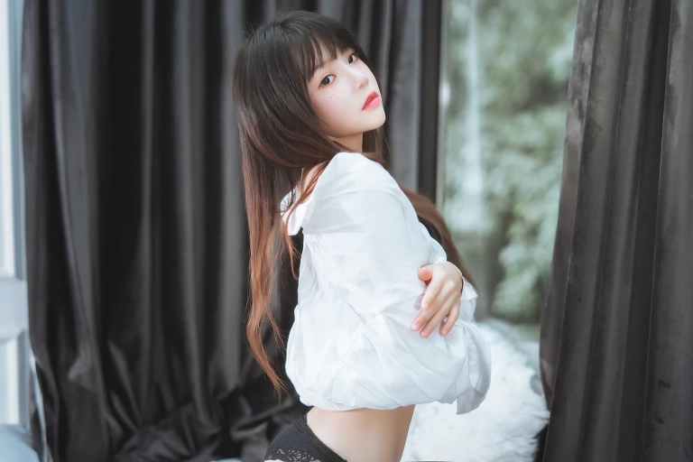 桜桃喵《狼来了01》写真图集 72P｜在线预览与图包下载