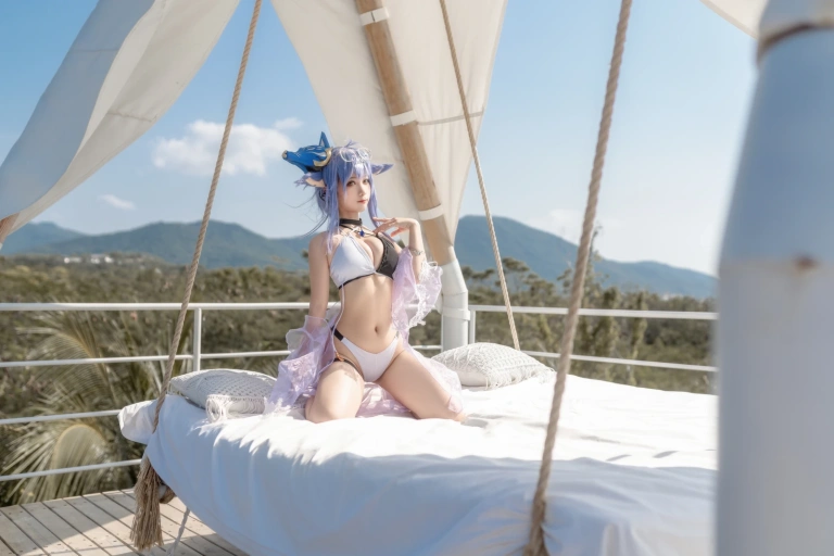 蠢沫沫《《童の假日》 士佐》写真图集 40P｜在线预览与图包下载