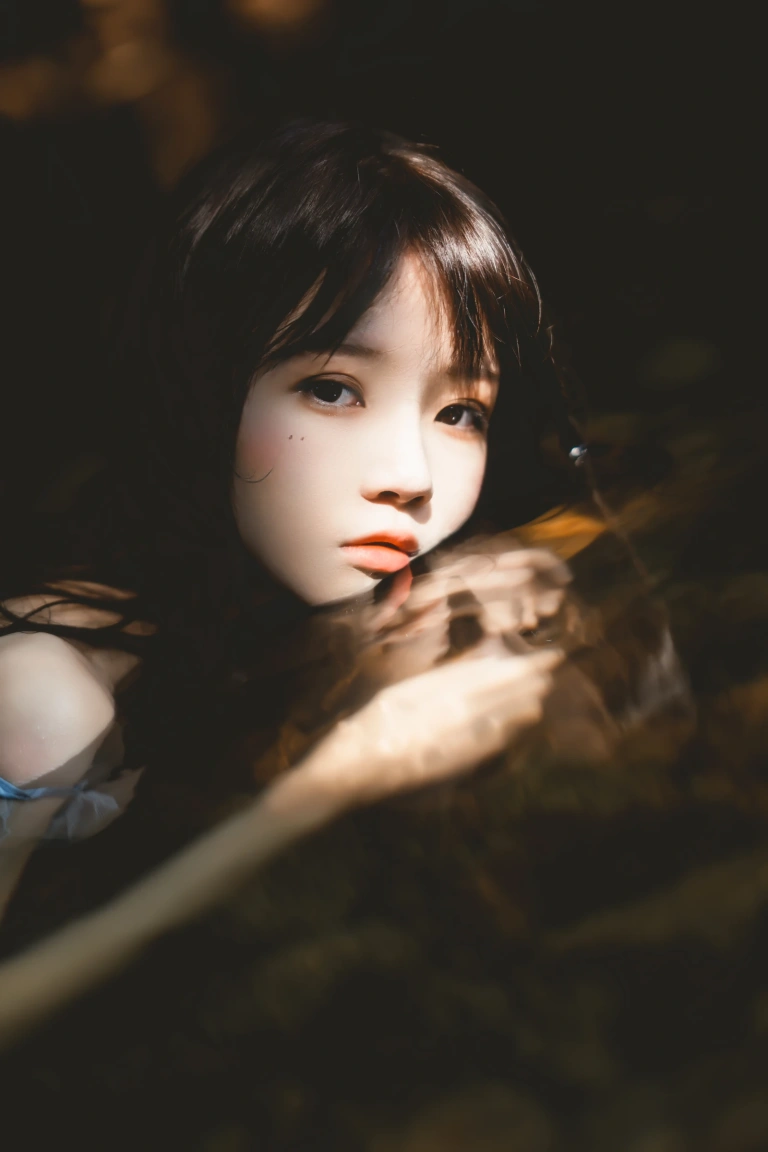 桜桃喵《沉溺》写真图集 19P｜在线预览与图包下载