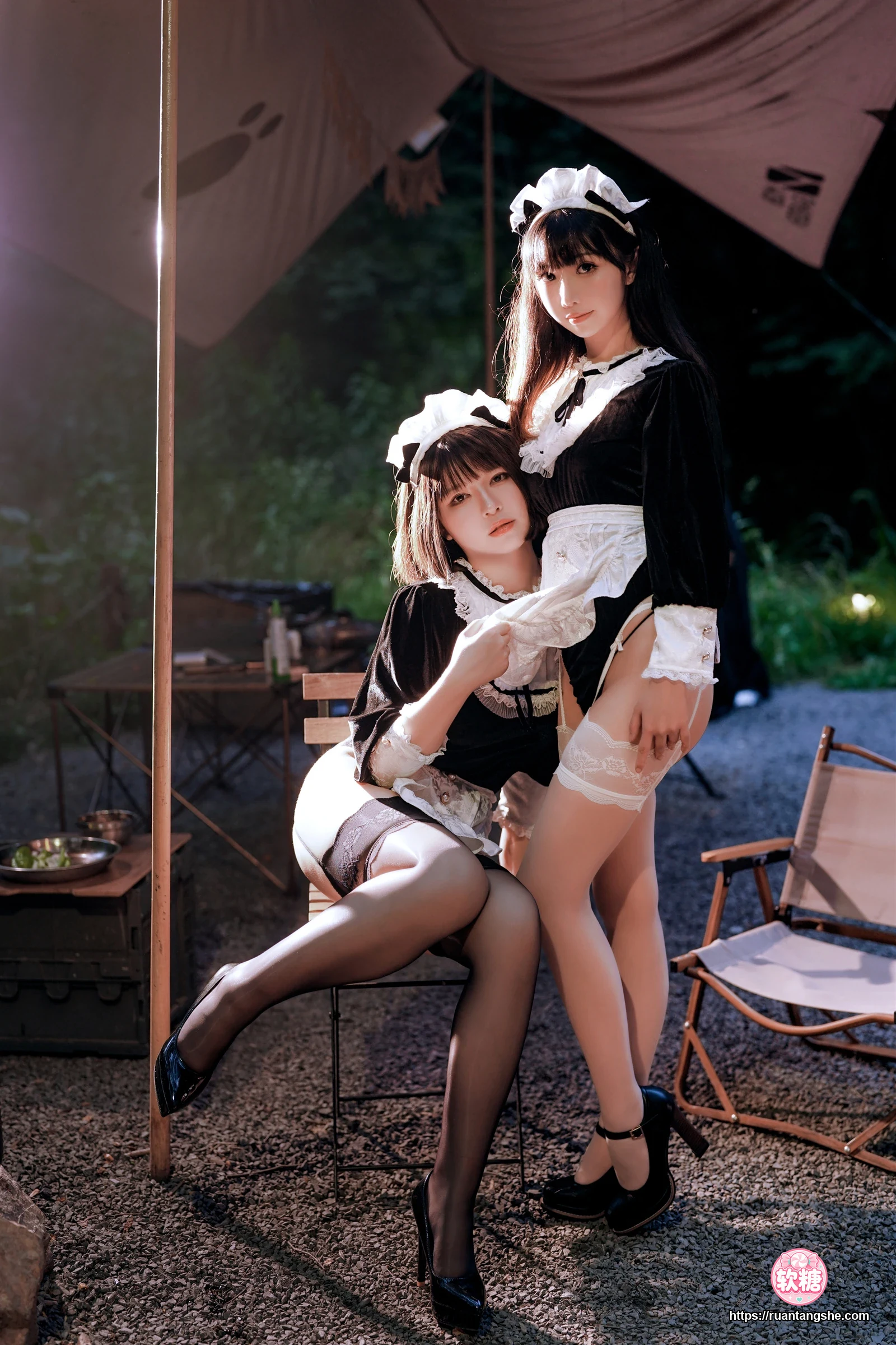 面饼仙儿 面饼仙儿 NO.124 - メイド姉妹(&半半子 BANBANKO)