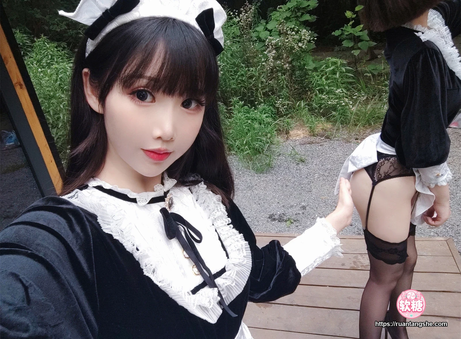 面饼仙儿 面饼仙儿 NO.124 - メイド姉妹(&半半子 BANBANKO)