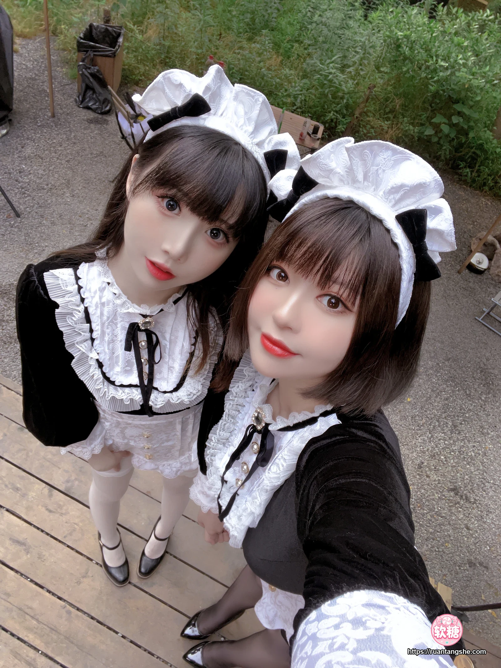 面饼仙儿 面饼仙儿 NO.124 - メイド姉妹(&半半子 BANBANKO)