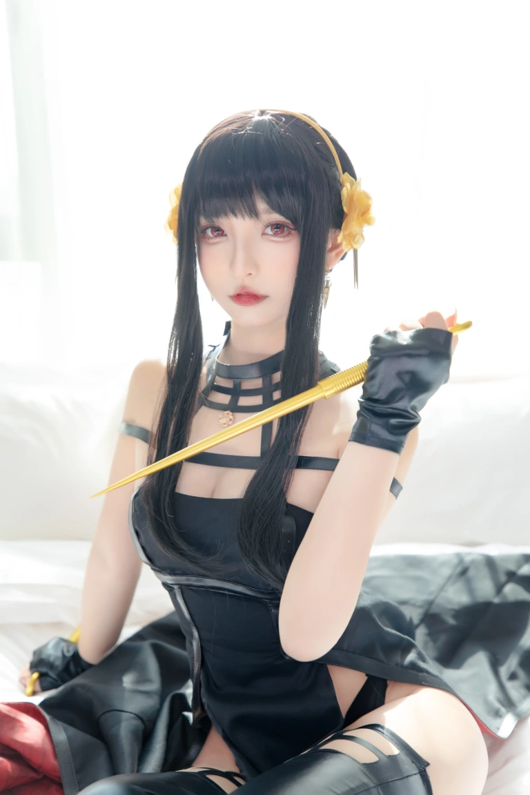 神楽坂真冬《第四季 序号29：《约尔太太你也不想_____》》写真图集 75P｜在线预览与图包下载