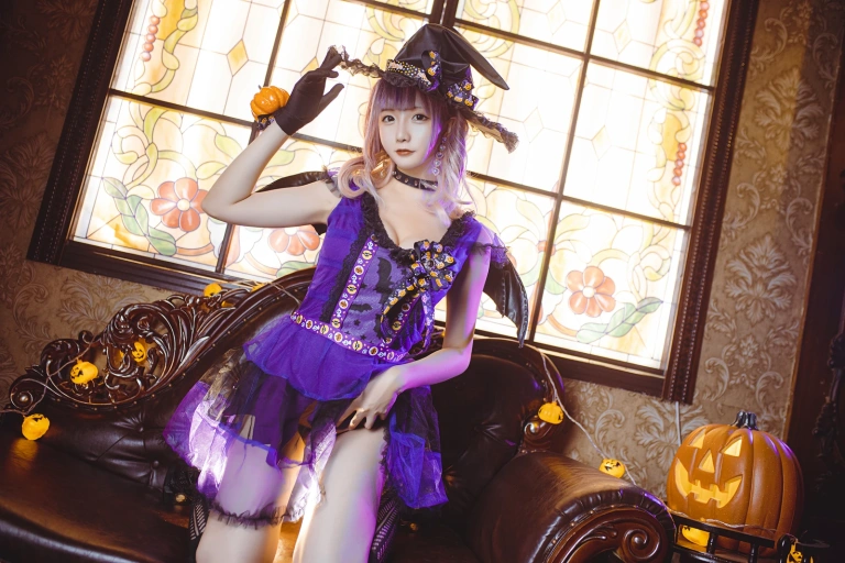 星之迟迟《《花鸟风月》 万圣节 紫》写真图集 20P｜在线预览与图包下载