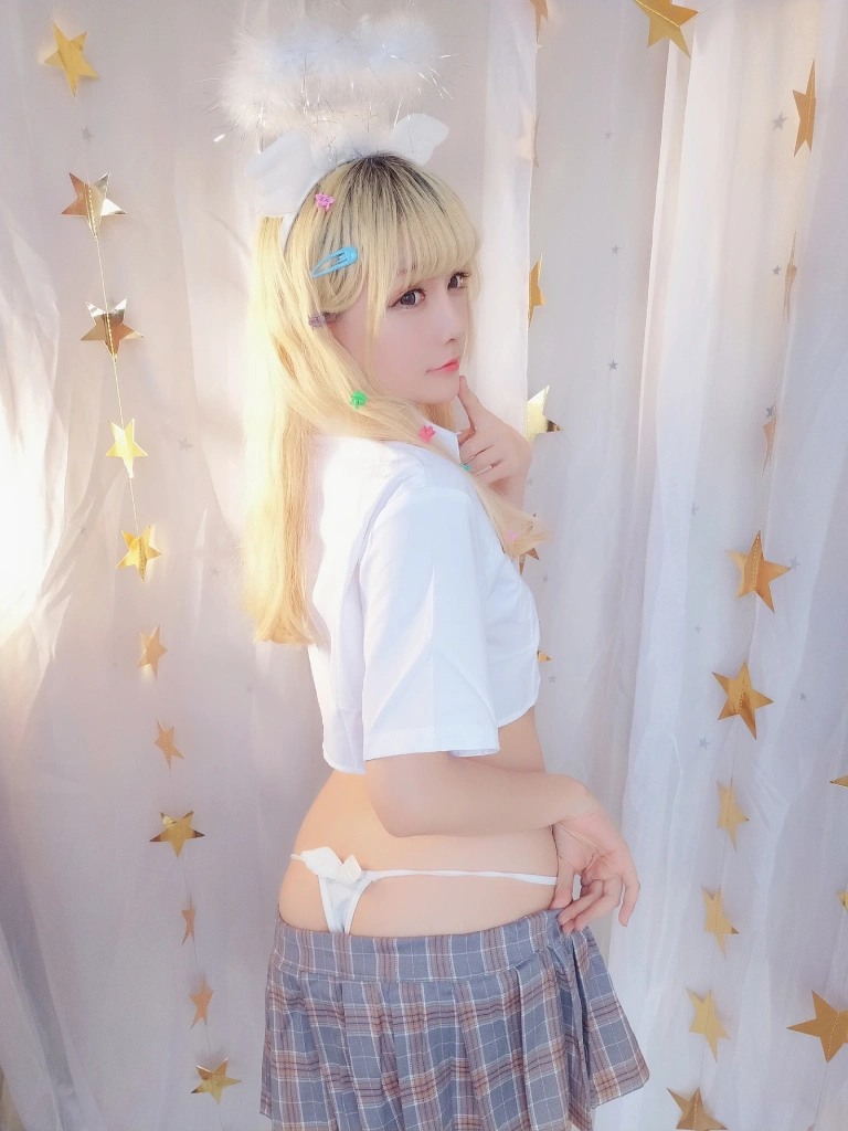 星之迟迟《《花鸟风月》 套组赠图》写真图集 119P｜在线预览与图包下载
