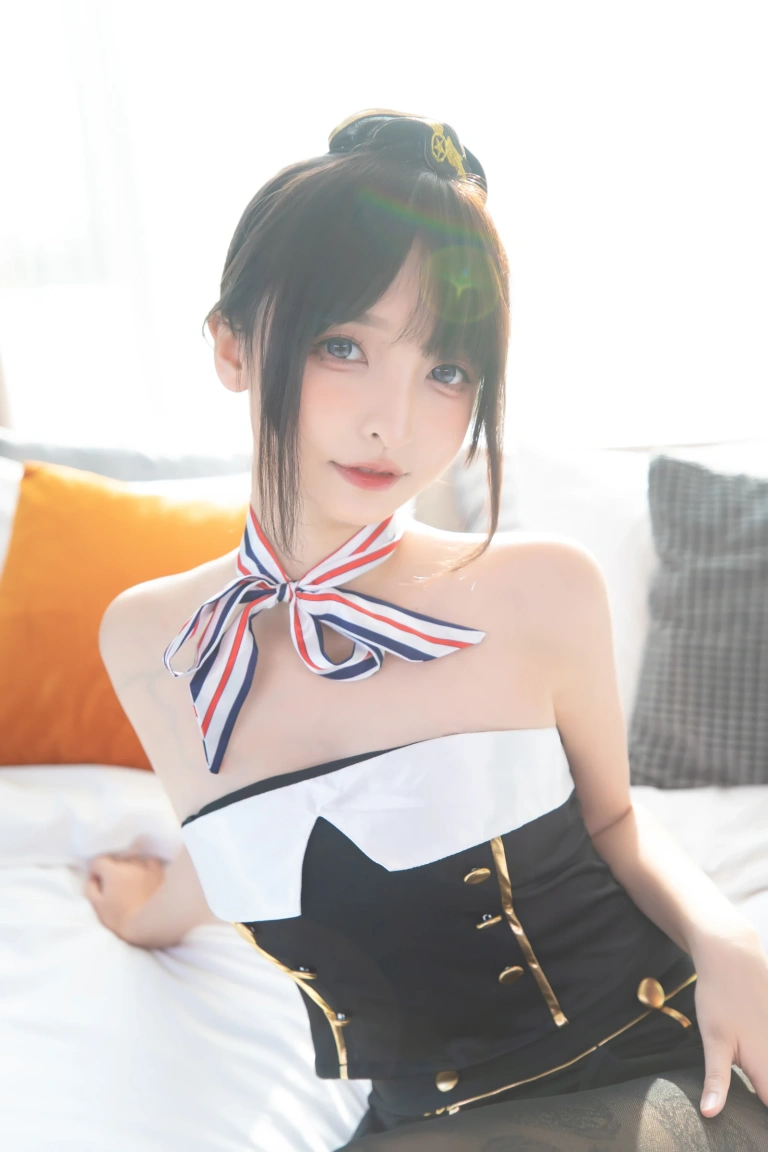 神楽坂真冬《第四季 序号35：《空中邂逅》》写真图集 75P｜在线预览与图包下载