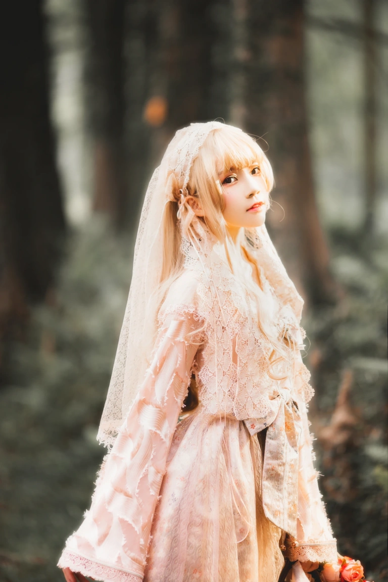 桜桃喵《天照LOLITA》写真图集 21P｜在线预览与图包下载