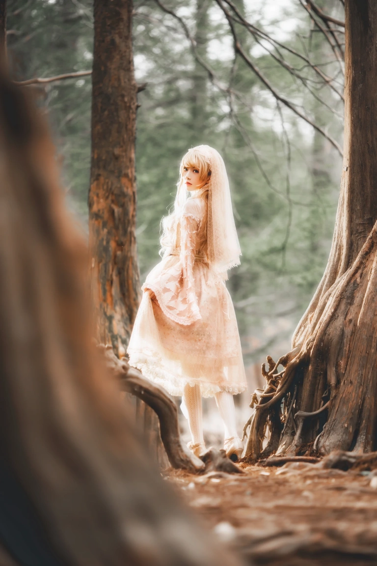 桜桃喵《天照LOLITA》写真图集 21P｜在线预览与图包下载