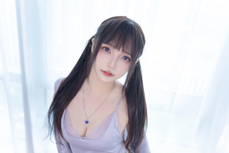 神楽坂真冬《第四季 序号38：《望眼欲穿》》写真图集 75P｜在线预览与图包下载