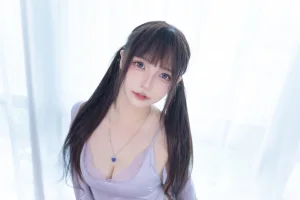 神楽坂真冬《第四季 序号38：《望眼欲穿》》写真图集 75P｜在线预览与图包下载
