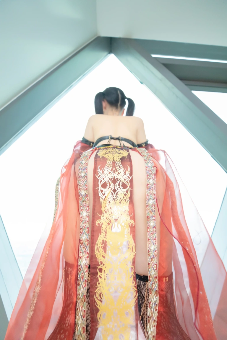 神楽坂真冬《第五季 序号2：《波斯公主》》写真图集 75P+1V｜在线预览与图包下载