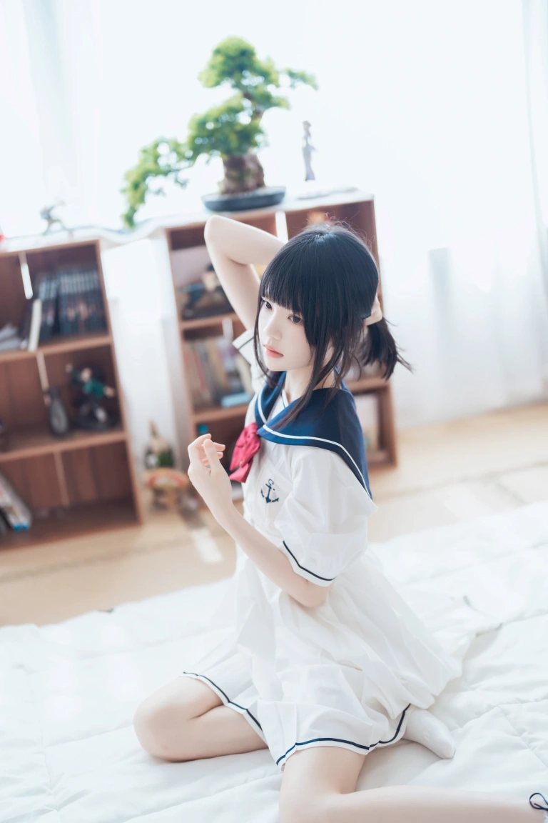 桜桃喵《盛夏制服》写真图集 39P｜在线预览与图包下载