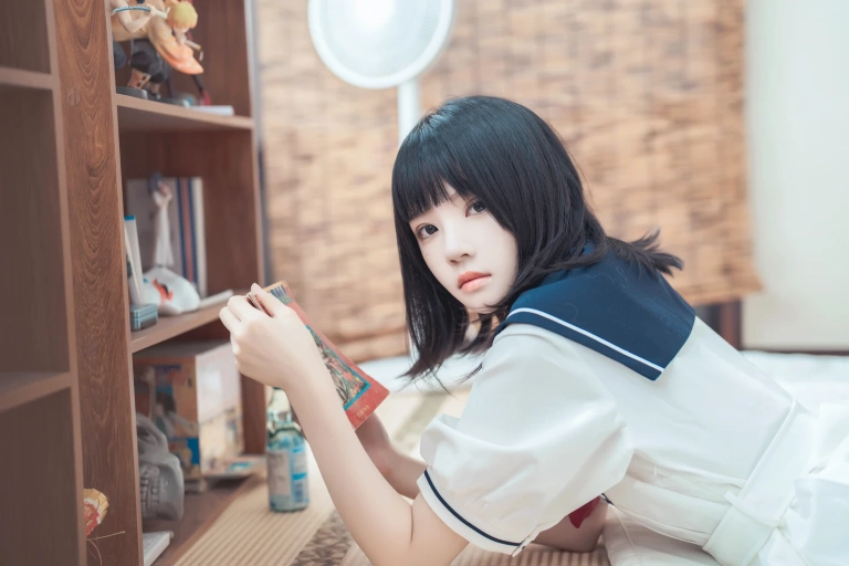 桜桃喵《盛夏制服》写真图集 39P｜在线预览与图包下载