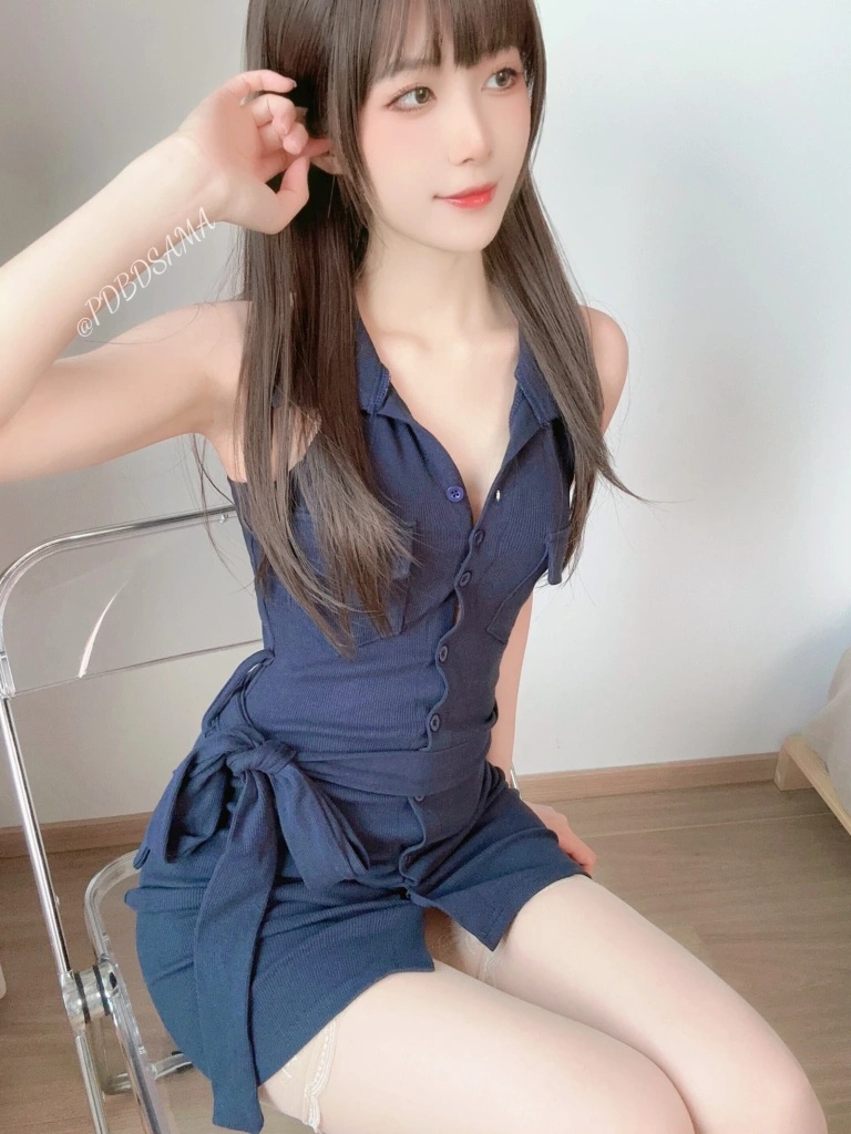 布丁大法《香喷喷肉丝》写真图集 25P+3V｜在线预览与图包下载