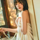 桜桃喵《果夏》写真图集 36P｜在线预览与图包下载