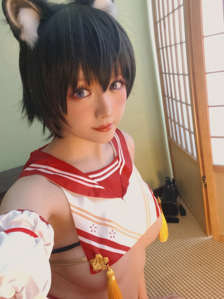 星之迟迟《2021年正片合集 春日椿》写真图集 43P｜在线预览与图包下载