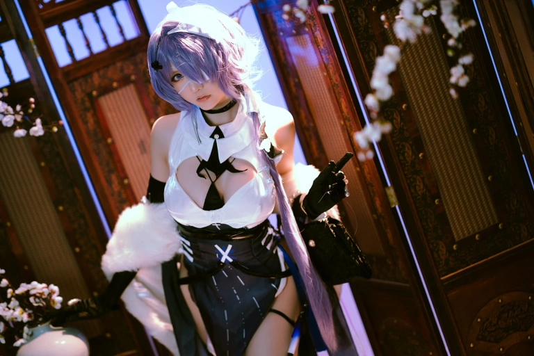 星之迟迟《2021年正片合集 絮雨 孤寒峭》写真图集 15P｜在线预览与图包下载