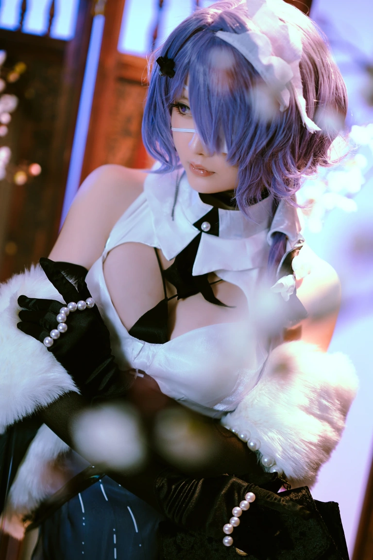 星之迟迟《2021年正片合集 絮雨 孤寒峭》写真图集 15P｜在线预览与图包下载