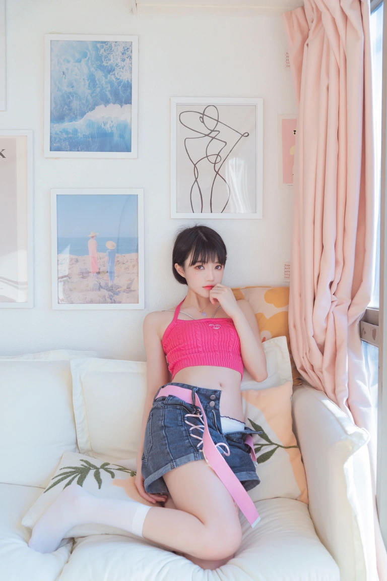 桜桃喵《果夏 甜辣酱》写真图集 21P｜在线预览与图包下载