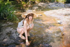 日奈娇(椎名莜)《山野间》写真图集 180P｜在线预览与图包下载