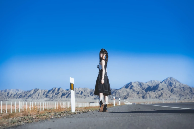 桜桃喵《果夏 遥》写真图集 20P｜在线预览与图包下载