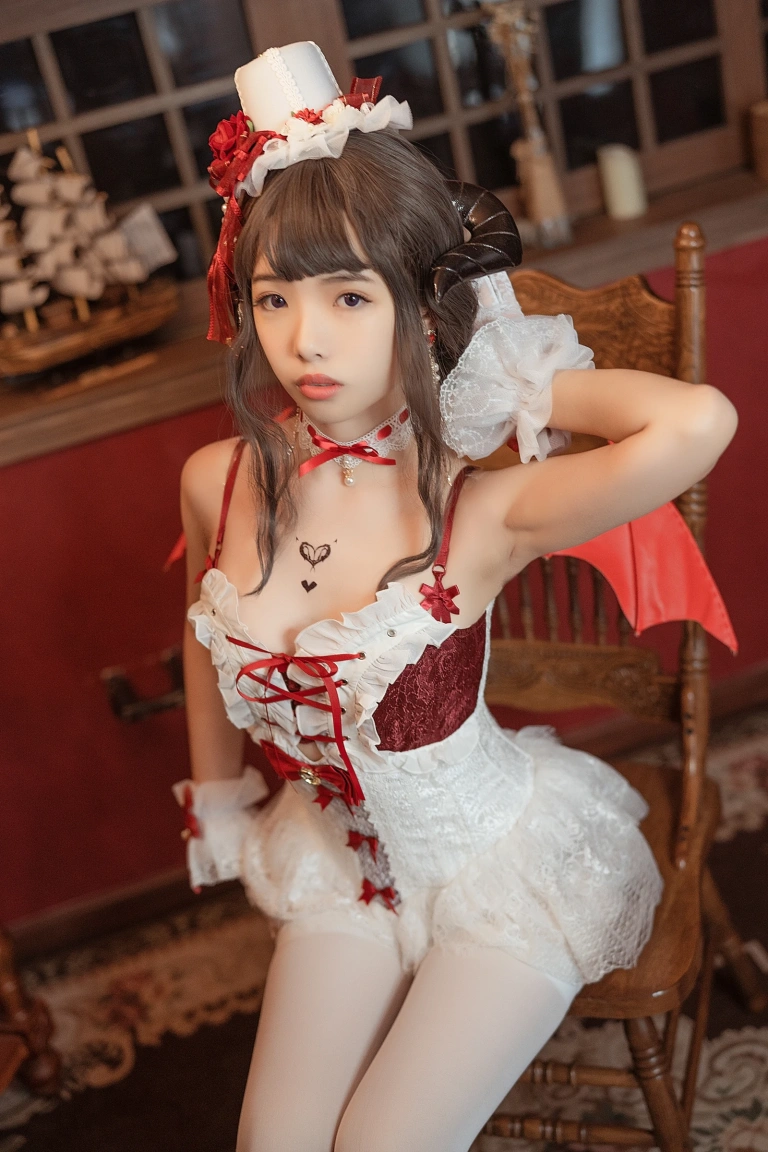 雯仔不讲道理《魅魔本全部电子档（5套）》写真图集 166P+2V｜在线预览与图包下载