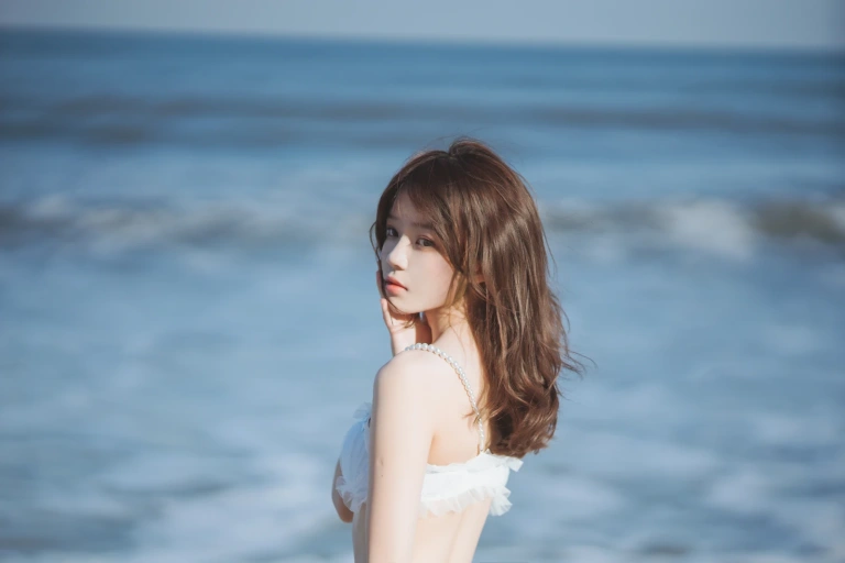 桜桃喵《果夏 小珍珠》写真图集 12P｜在线预览与图包下载