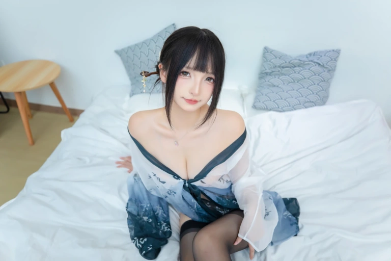神楽坂真冬《第五季 序号13：《蓬山夜吟》》写真图集 75P+2V｜在线预览与图包下载