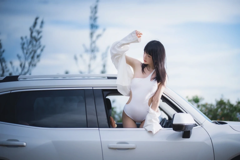 桜桃喵《车车》写真图集 15P｜在线预览与图包下载