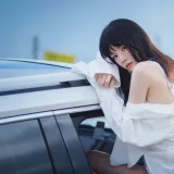 桜桃喵《车车》写真图集 15P｜在线预览与图包下载