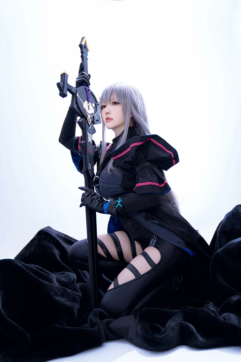 星之迟迟《2021年正片合集 斯卡蒂》写真图集 19P｜在线预览与图包下载