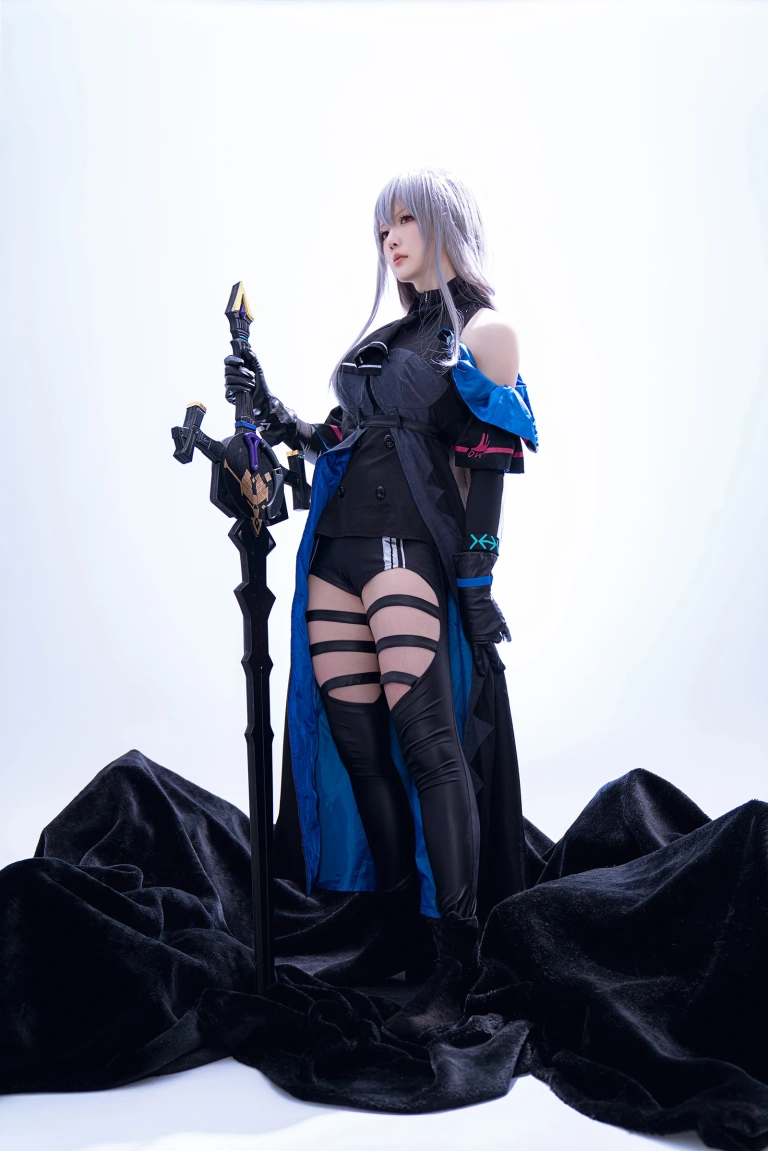 星之迟迟《2021年正片合集 斯卡蒂》写真图集 19P｜在线预览与图包下载