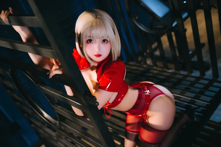 日奈娇(椎名莜)《狱长姐姐》写真图集 120P｜在线预览与图包下载