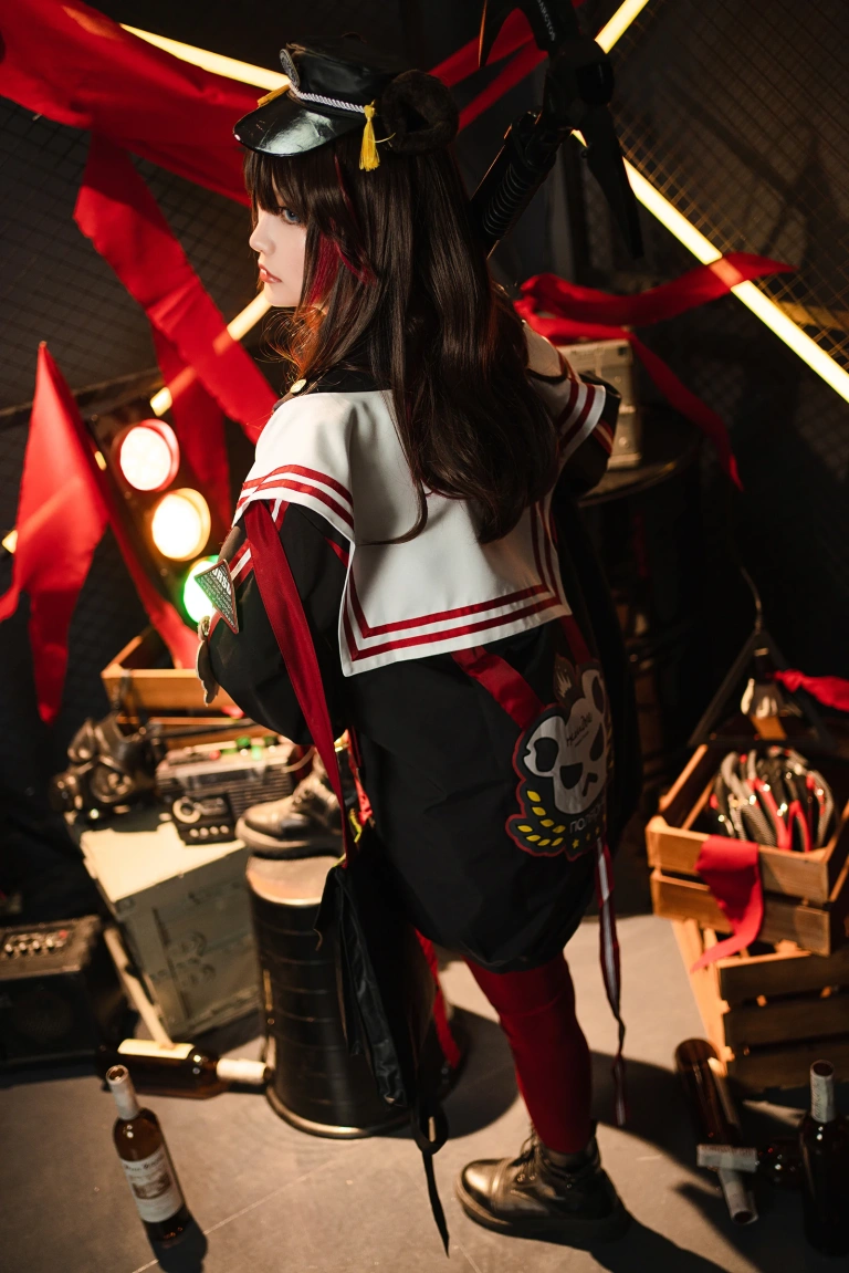 星之迟迟《2021年正片合集 凛冬 整装待发》写真图集 26P｜在线预览与图包下载