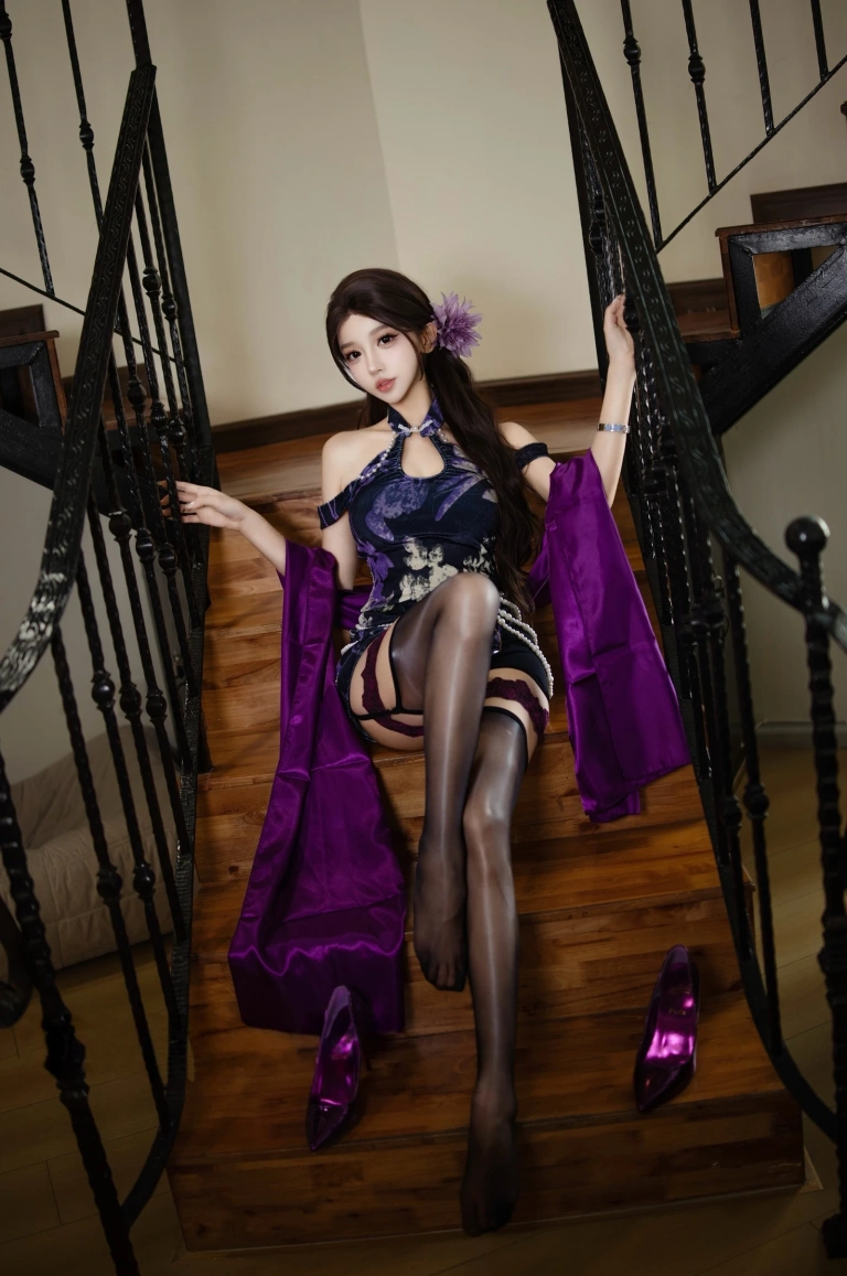 过期米线线喵《紫韵旗袍》写真图集 20P｜在线预览与图包下载