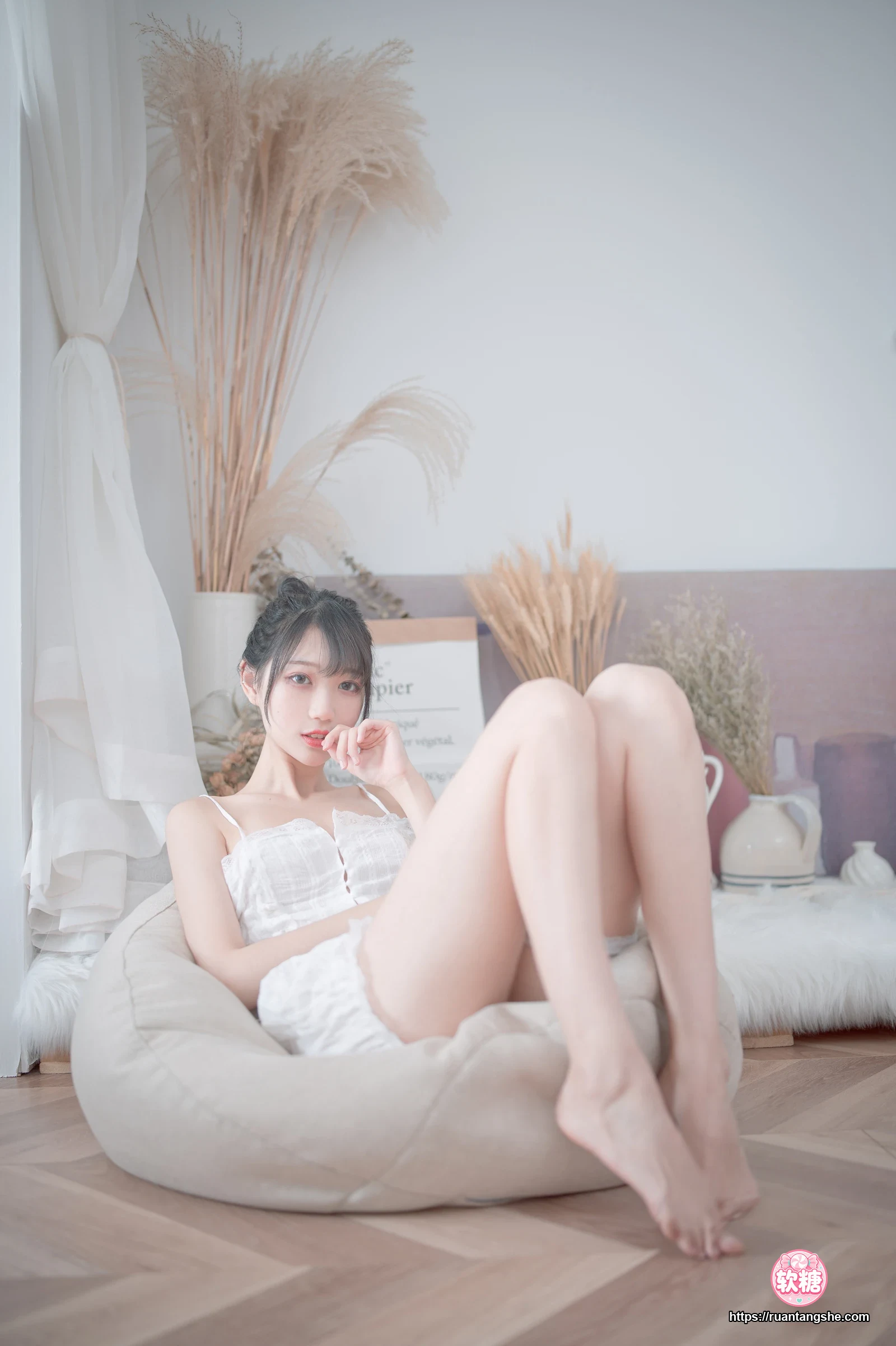 周叽是可爱兔兔 周叽是可爱兔兔 NO.15 - 白色睡衣