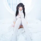 神楽坂真冬《第五季 序号33：《蜜桃雪糕》》写真图集 75P+2V｜在线预览与图包下载